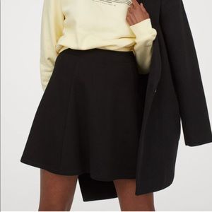 Black Skater skirt; medium (Divided-h&m)